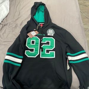 New Mitchell and Ness Reggie white Eagles  sweat shirt hoodie  with tags